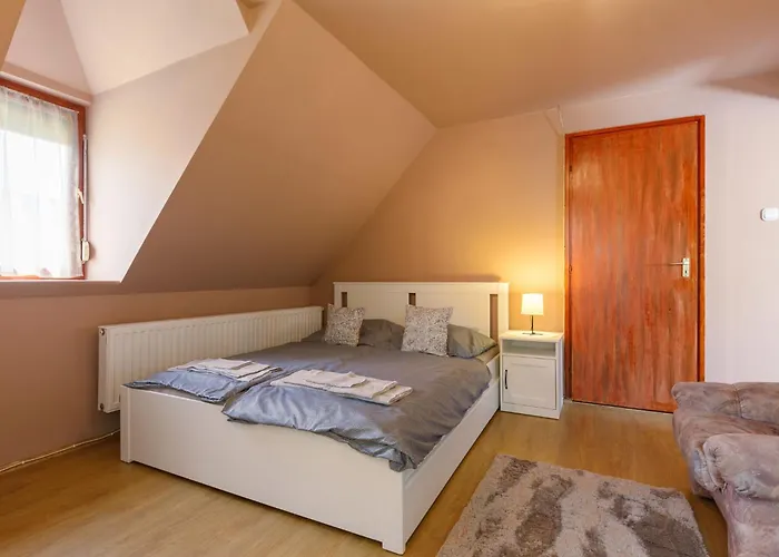 Racz By Interhome Feriehus Badacsonytomaj